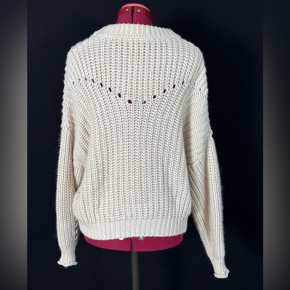 Cozy Cream Chunky Knit Sweater - Picture 4 of 6